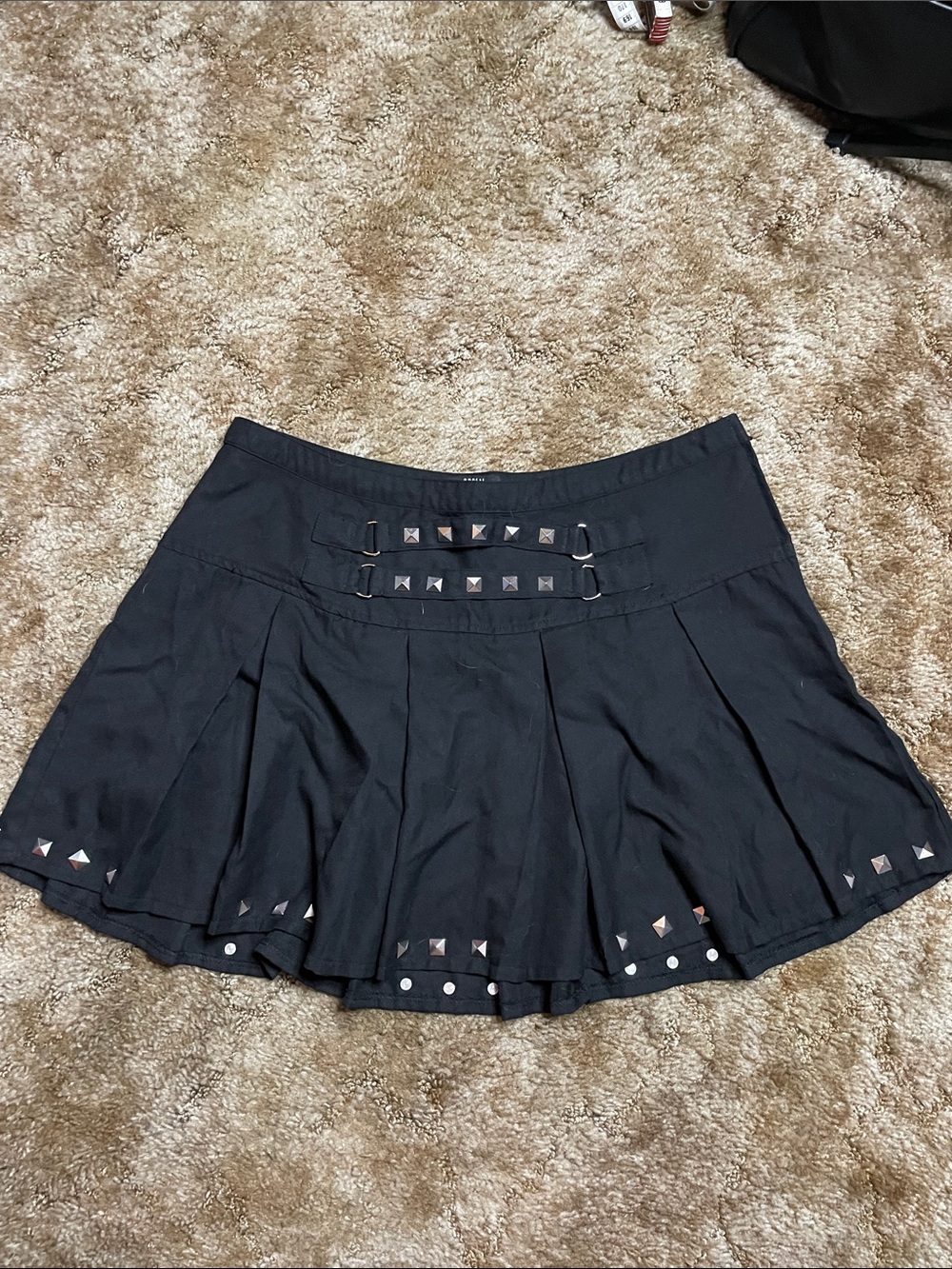 Social Collision Pyramid Stud Pleated Skirt Plus Size XL